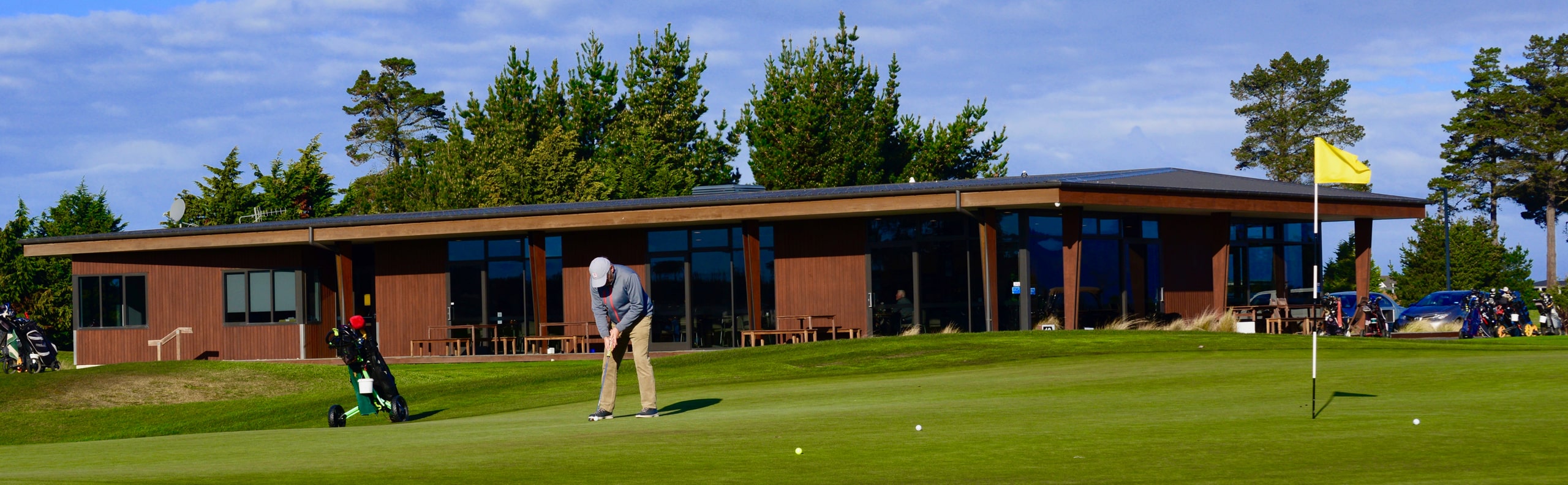 Waimairi Beach Golf Club Cafe a Member